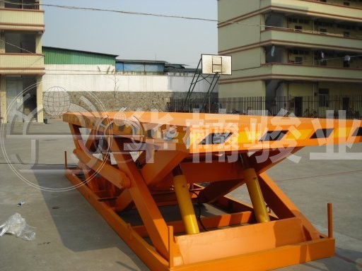 選購高空作業(yè)升降臺要注意哪些？